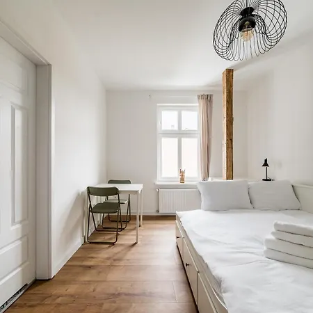 Rynek Jezycki By Bookinghost * Poznań