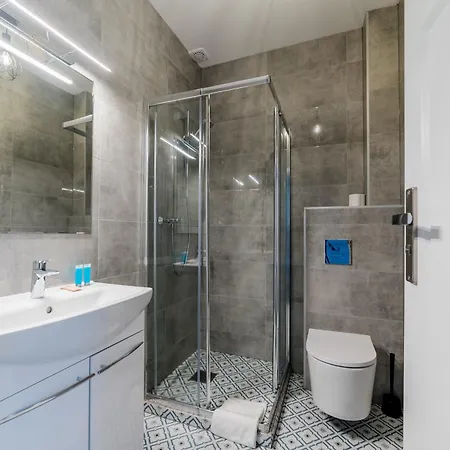 Rynek Jezycki By Bookinghost Poznań