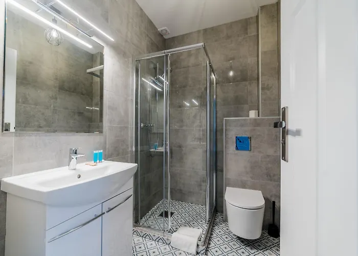 Rynek Jezycki By Bookinghost Poznań