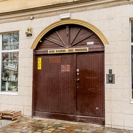 Rynek Jezycki By Bookinghost Apartamento