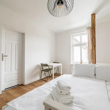 Rynek Jezycki By Bookinghost *