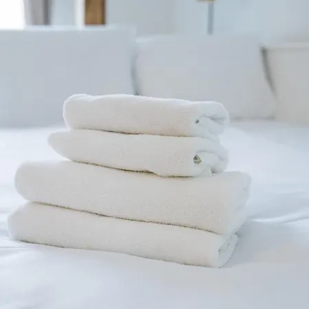 Rynek Jezycki By Bookinghost Poznań